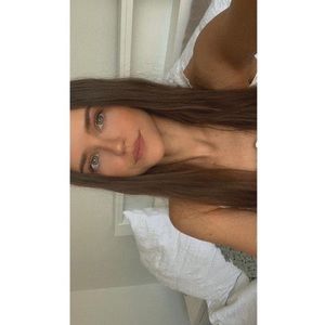 Meet your Posher, Leecy